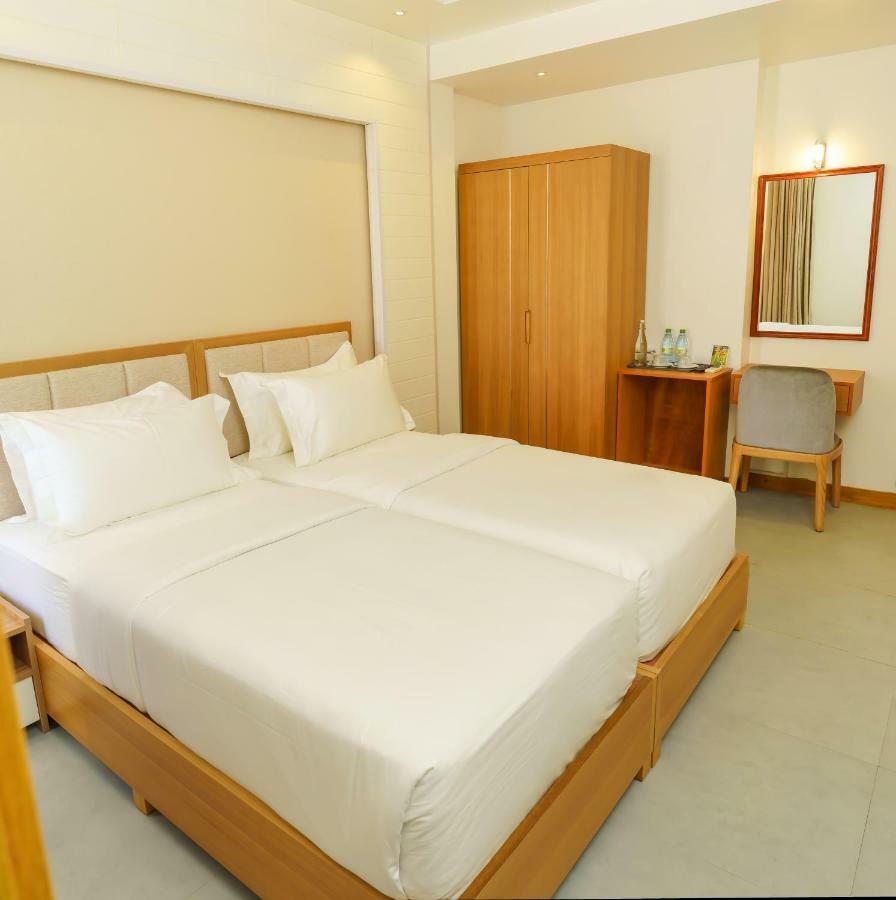 Araam Stay Hulhumale Esterno foto